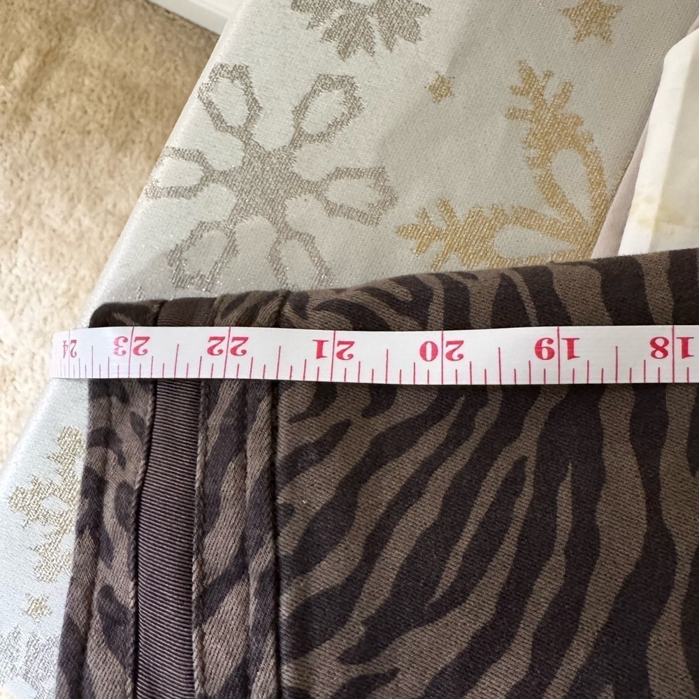 White House Black Market Women's Outline Zebra Chocolate Snap Jacket 12P - Picture 11 of 13